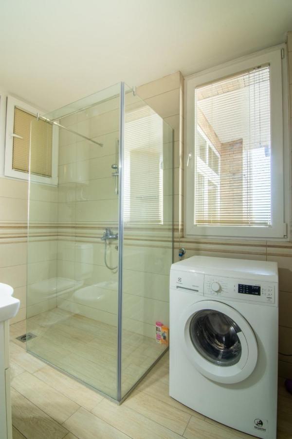 Green Paradise Square Apartment سكوبجي المظهر الخارجي الصورة